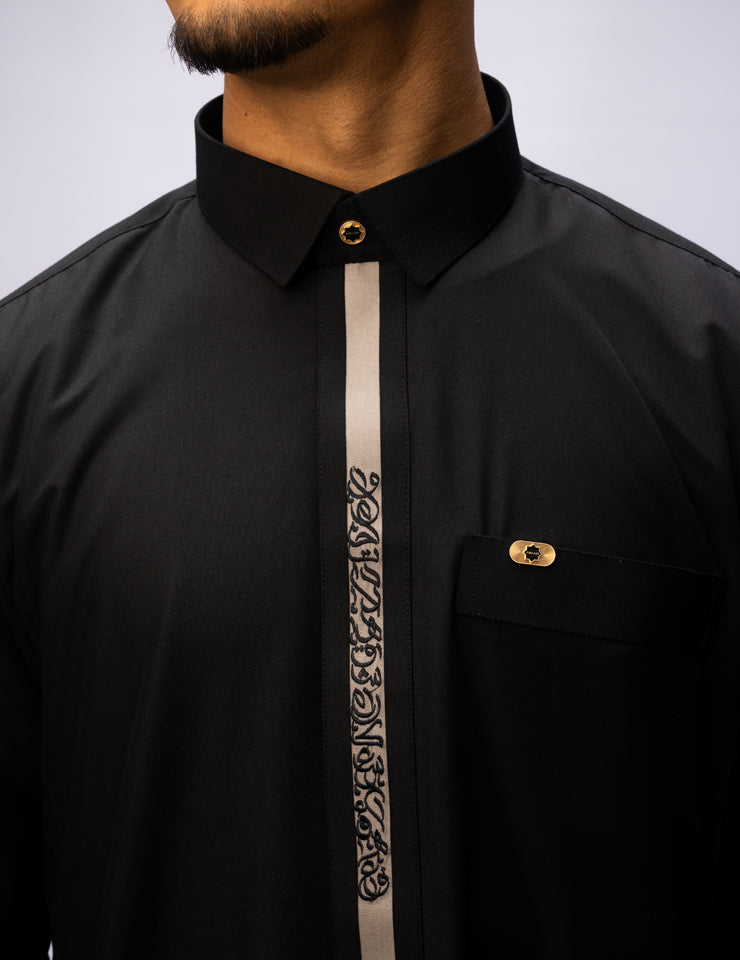 Amaani Ace Thobe in black with Arabic embroidery along the placket, luxury men's thobe South Africa