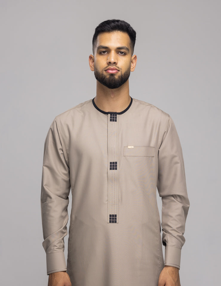 Amaani Dune Thobe, collarless men's thobe styled for everyday and formal wear, South Africa