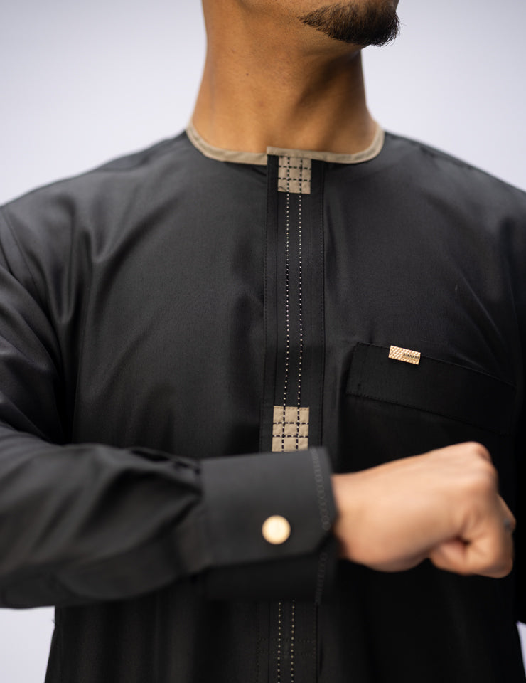 Dune Thobe by Amaani, clean lined collarless thobe with double side pockets, South Africa
