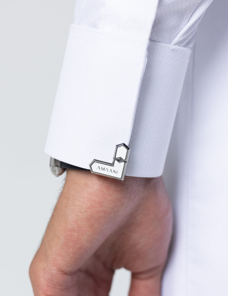 Full-length detail view of the Amaani Asrar Saudi Thobe with tailored cuffs and diamond pattern