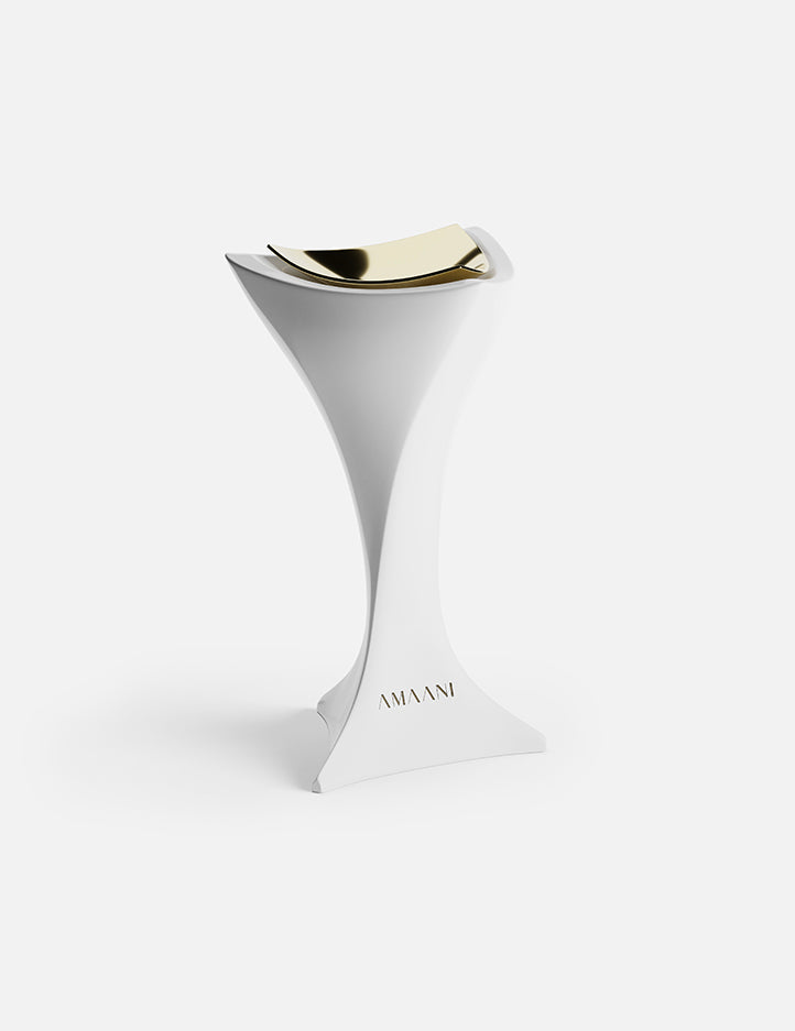 Amaani Kurve Bakhoor Burner in White, sleek modern burner for bakhoor, oud and lobaan